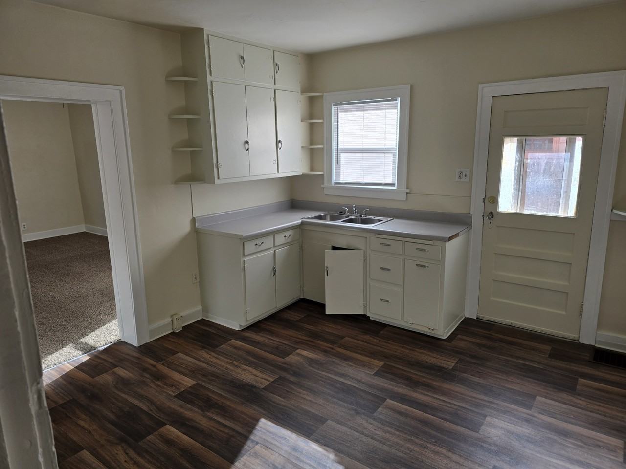 418 Colorado Ave #NA - Photo 6 of 14