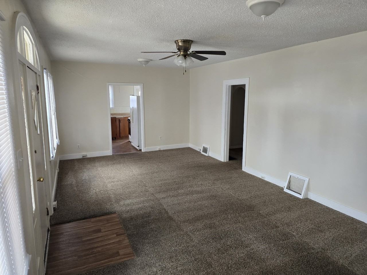 418 Colorado Ave #NA - Photo 7 of 14