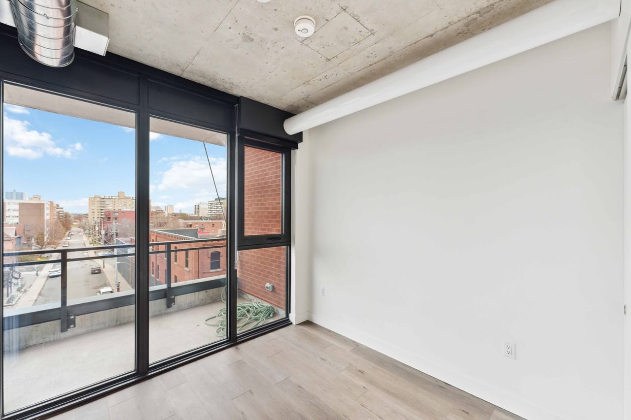 10 James St #409 - Photo 2 of 20