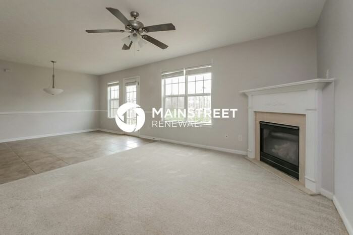 408 Parkside Way - Photo 3 of 17