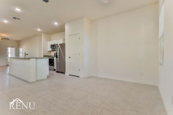 18371 N Conquistador Dr - Photo 4 of 26