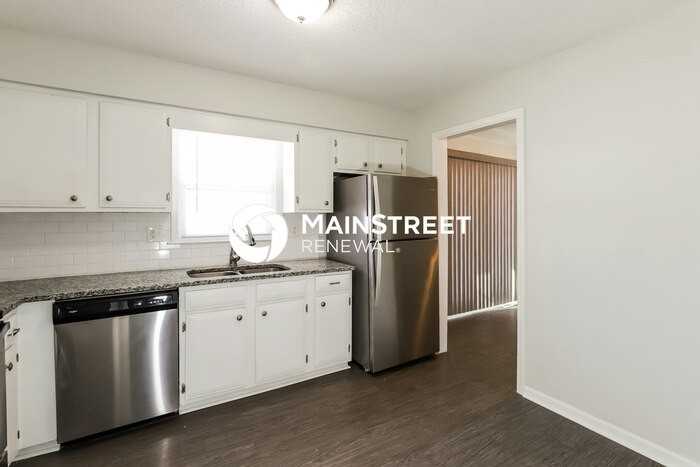 6610 Northwest Graden Road - Photo 7 of 19