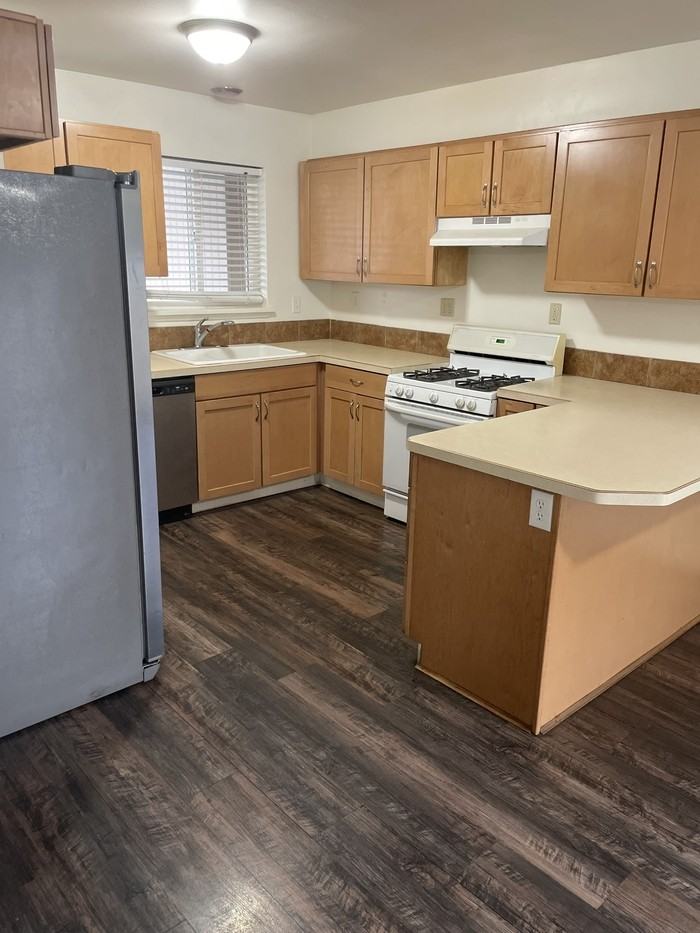 184 E 2090 N #1 - Photo 2 of 21