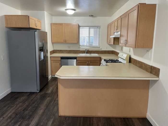 184 E 2090 N #1 - Photo 3 of 21