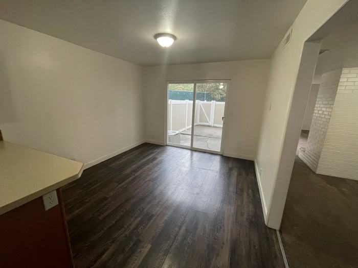 184 E 2090 N #1 - Photo 4 of 21