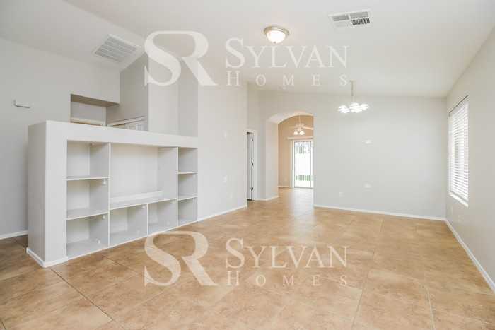 35147 N Bandolier Dr - Photo 3 of 15