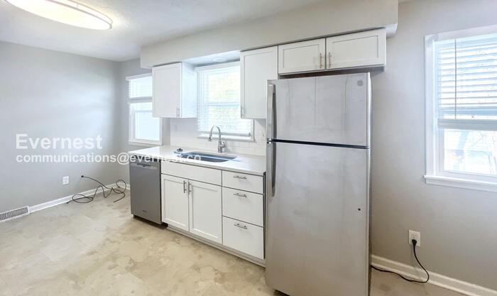 11330 E 24th St S - Photo 4 of 22