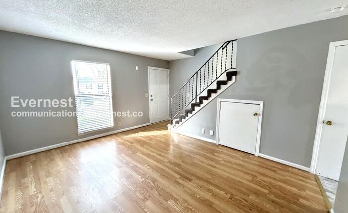 1221 Katie Ave #B - Photo 5 of 22