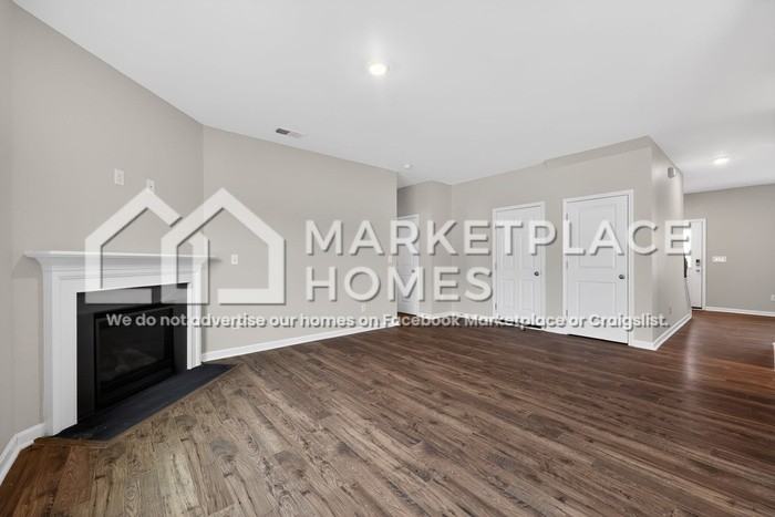 923 Elliott Road - Photo 7 of 32