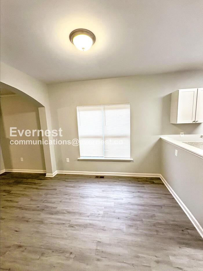 2001 Chicago Ave Nw - Photo 6 of 44