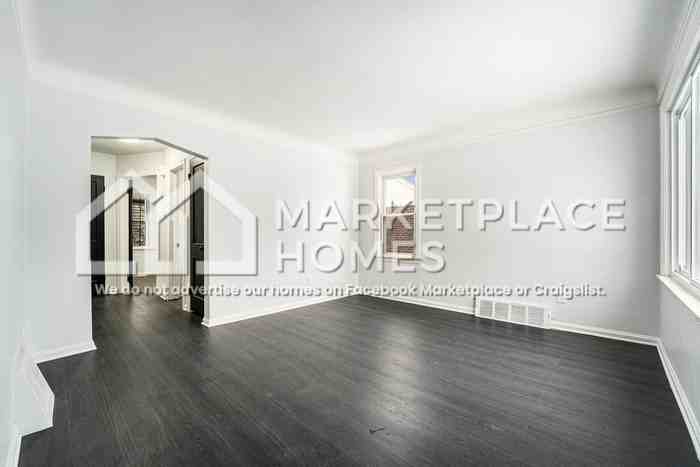 19394 Barlow St - Photo 5 of 22