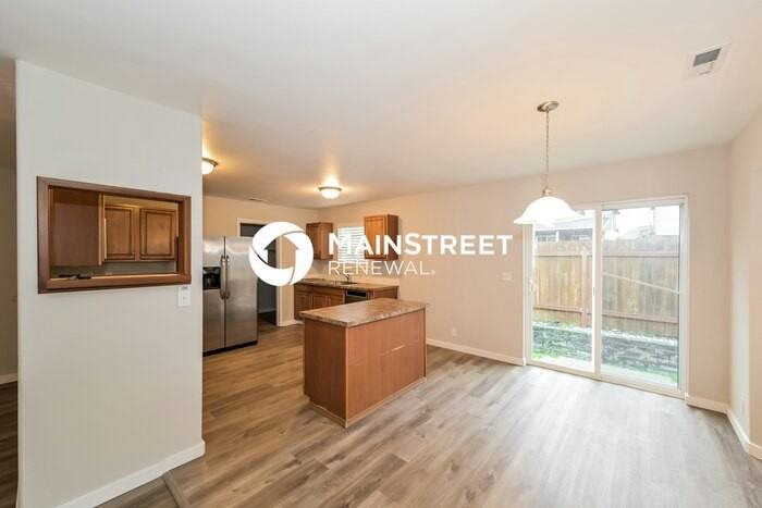 2007 179th Street Court East - Photo 6 of 16