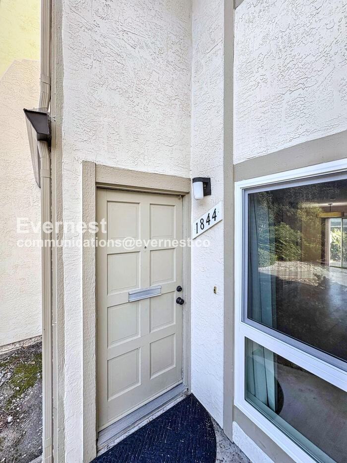 1844 Tesoro Court - Photo 2 of 31
