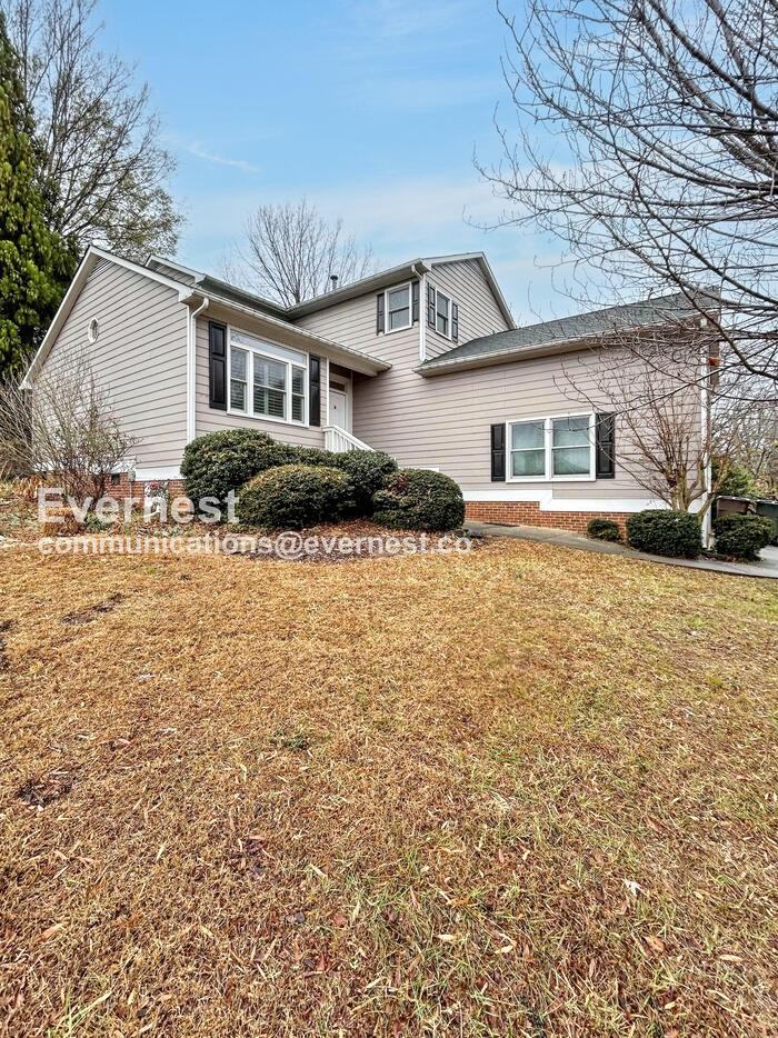 3501 Shaker Dr - Photo 2 of 41