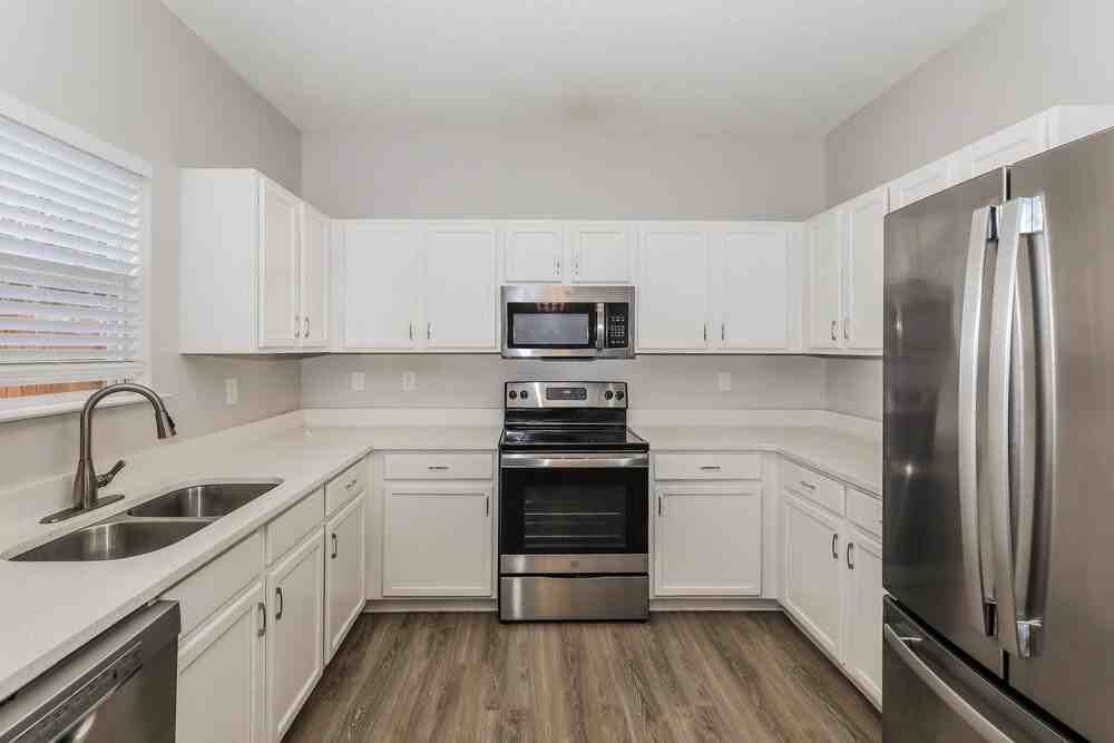 1618 Thornwick Trce - Photo 7 of 17