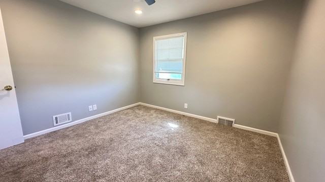 1605 S 95th St - Photo 7 of 12