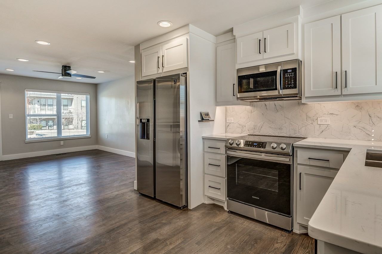 2114 Tucker St #2118B - Photo 2 of 6