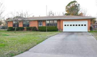 featured image of 1805 Waterloo Ave