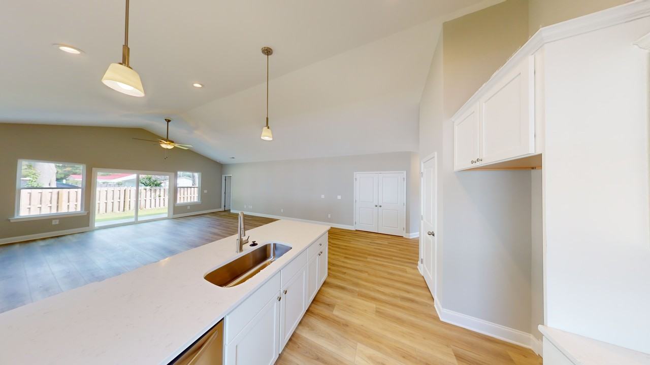 1064 Moen Loop - Photo 7 of 26