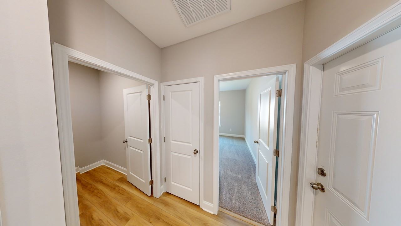 1072 Moen Loop - Photo 5 of 30