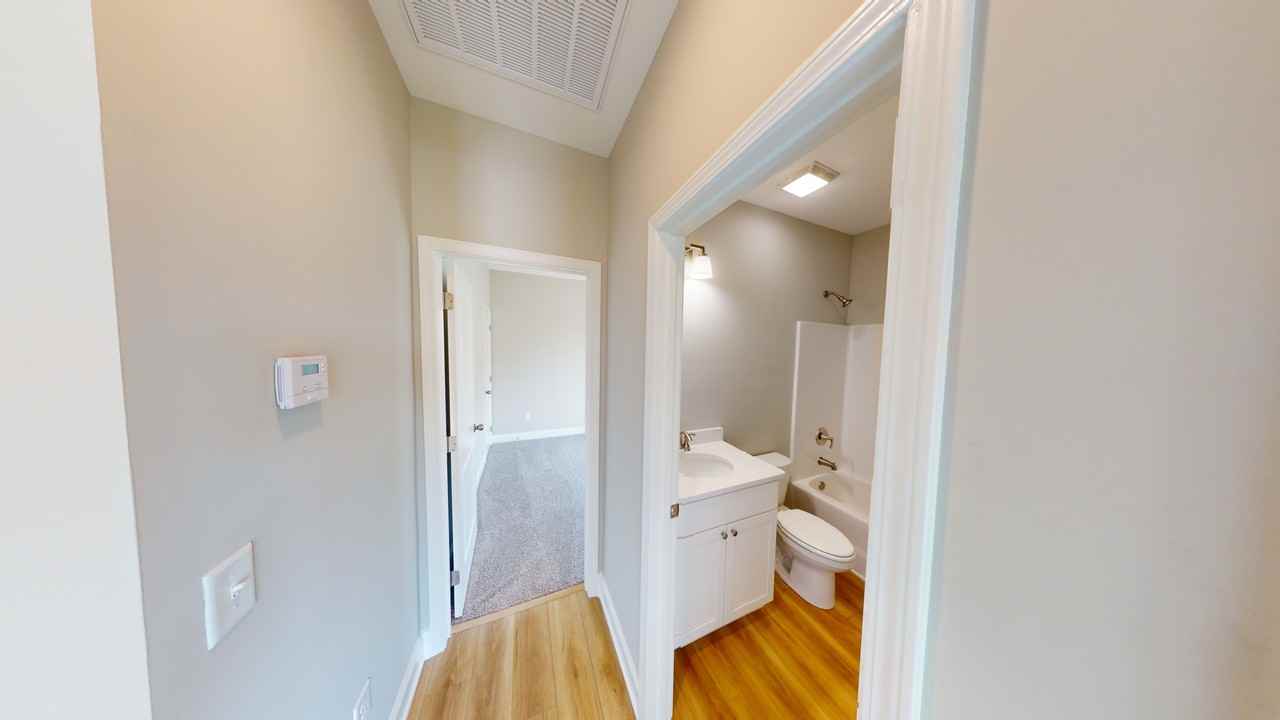1076 Moen Loop - Photo 5 of 24