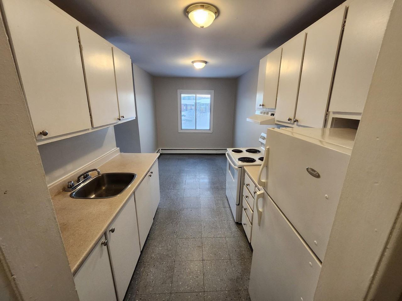 7 Reading Cres #7 - Photo 5 of 14