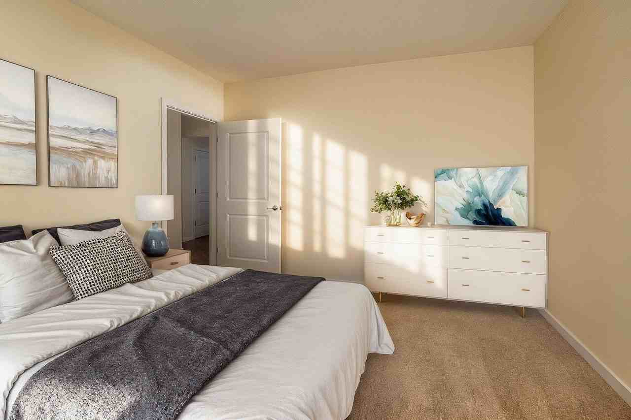 The Athens - Photo 7 of 50