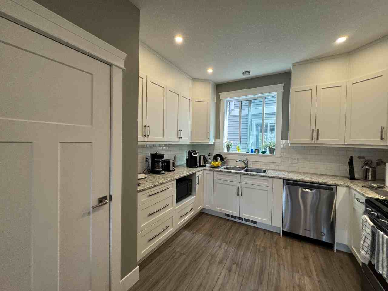 436 Georgia Avenue #5 - Photo 7 of 11