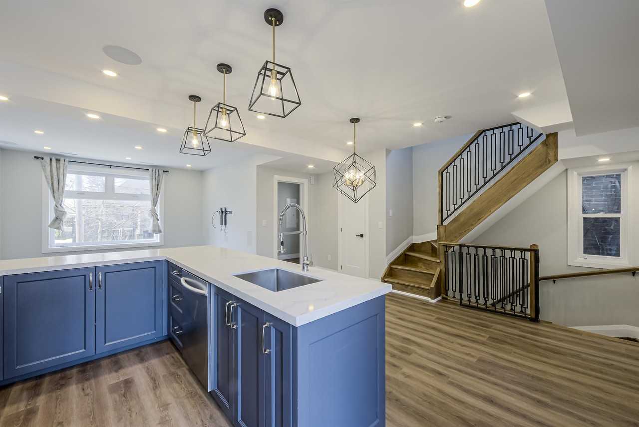 17 Lockwood Rd #A - Photo 2 of 10