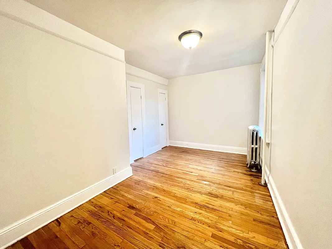 40-19 79th Street #3B - Photo 2 of 8