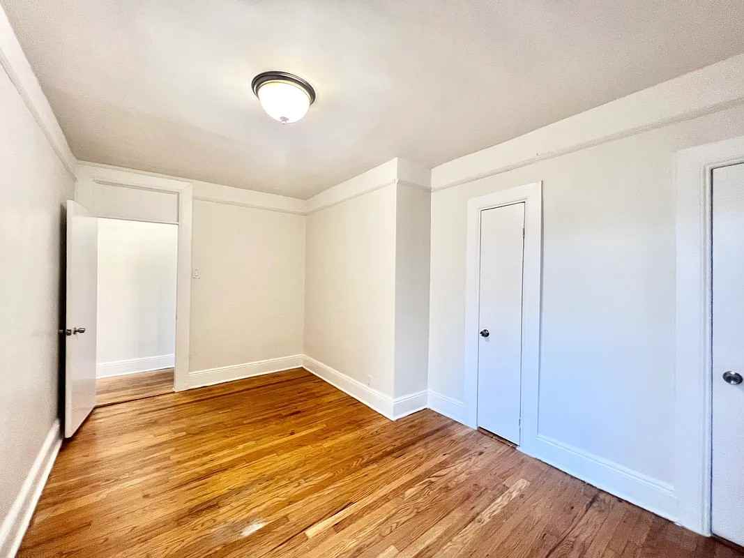 40-19 79th Street #3B - Photo 3 of 8