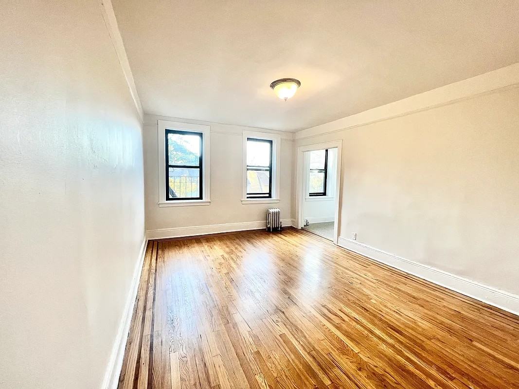 40-19 79th Street #3B - Photo 4 of 8