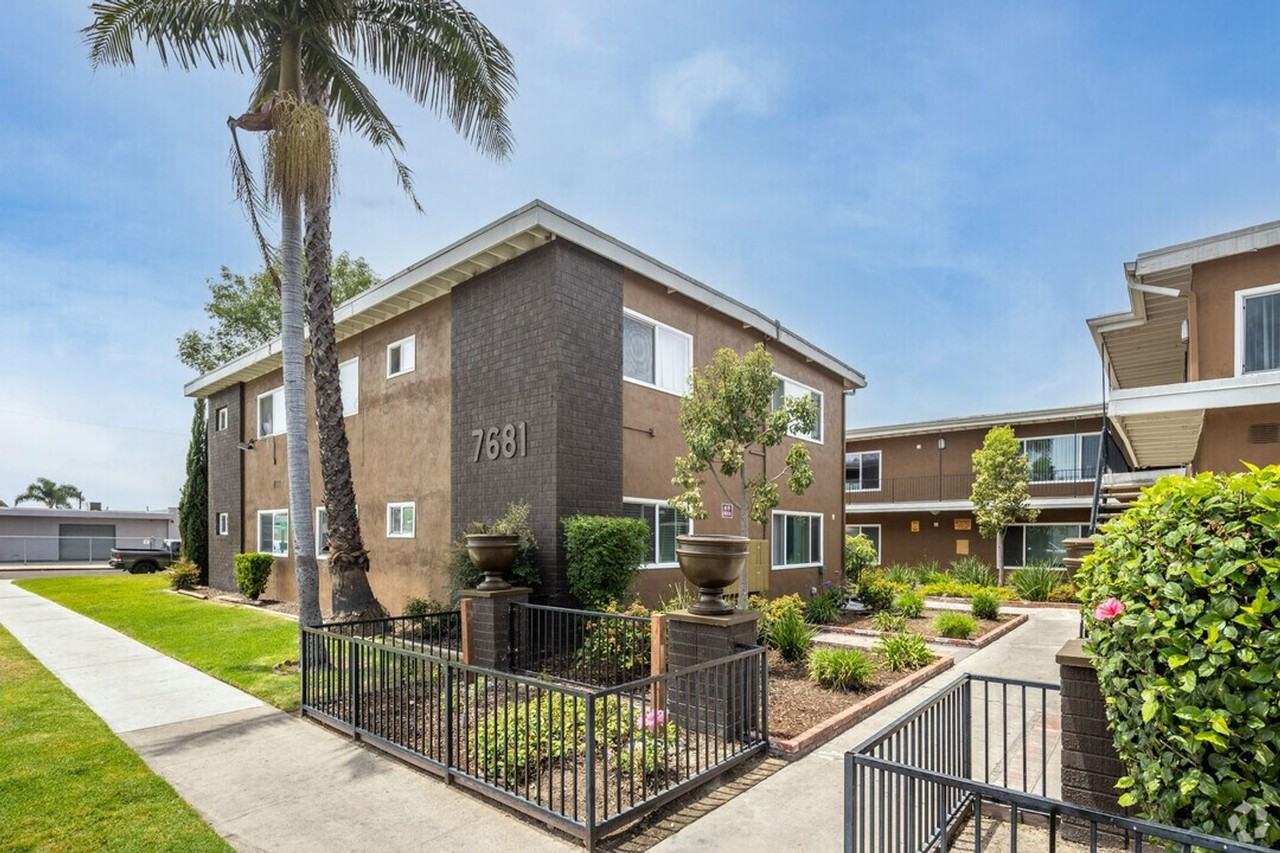 Beach West - Photo 7 of 10