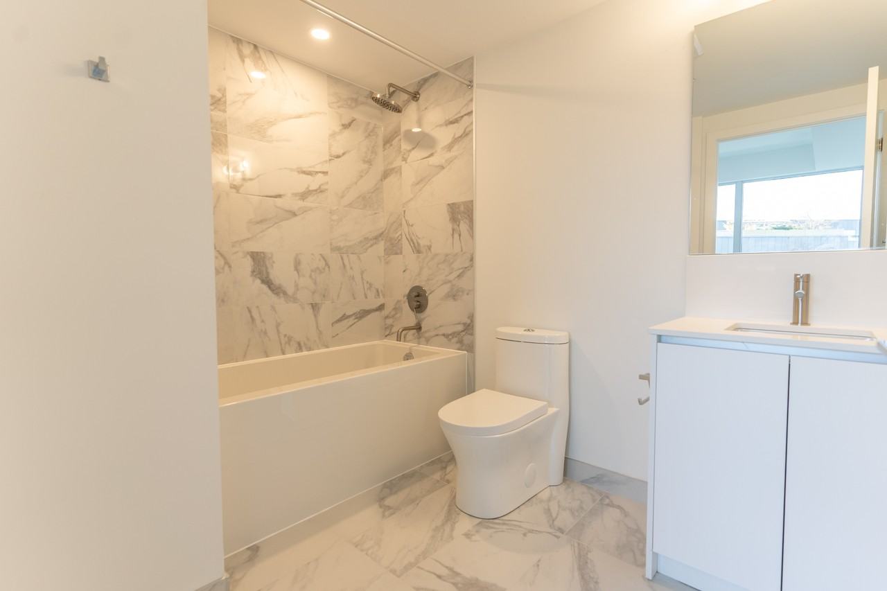 1100 Sheppard Avenue West #601 - Photo 7 of 21