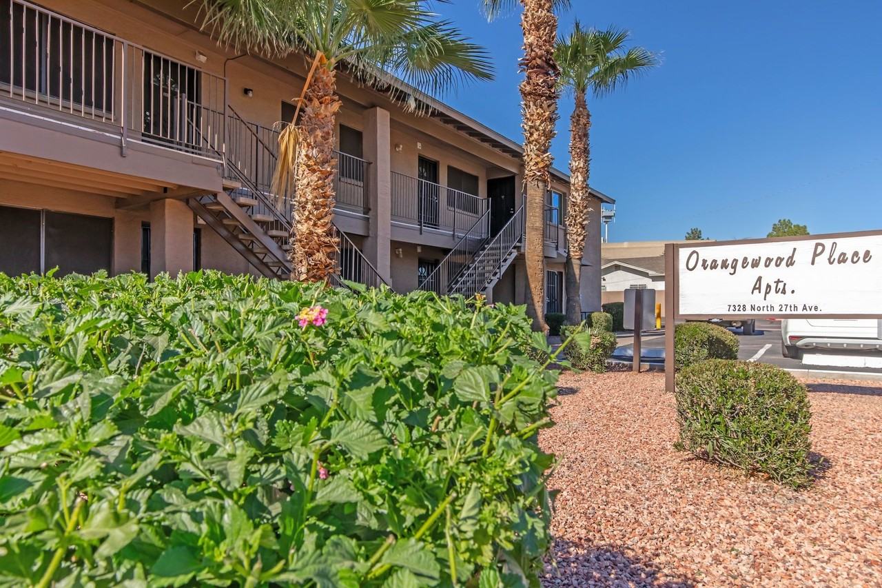 Orangewood Place Apartments - Photo 2 of 25