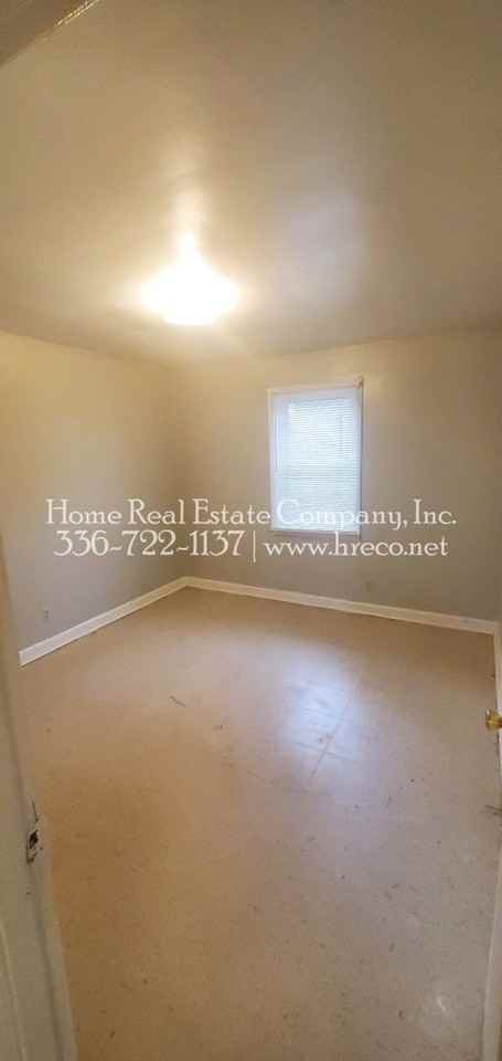 2328 Cherry Street North #B - Photo 4 of 6