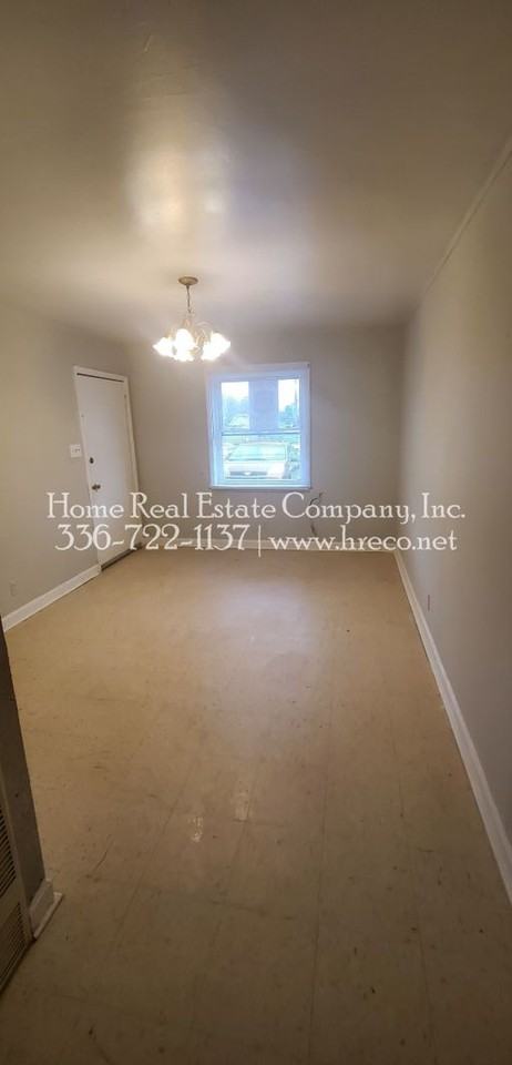 2328 Cherry Street North #B - Photo 5 of 6