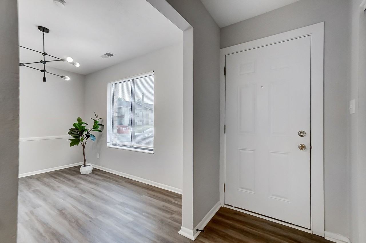 Fairview Court - Photo 7 of 50