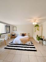 featured image of 245 Iolani Ave