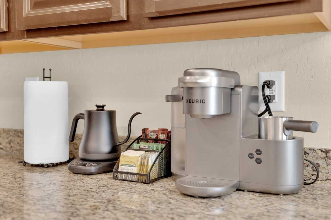 7605 Finishing Touch Court - Photo 6 of 49