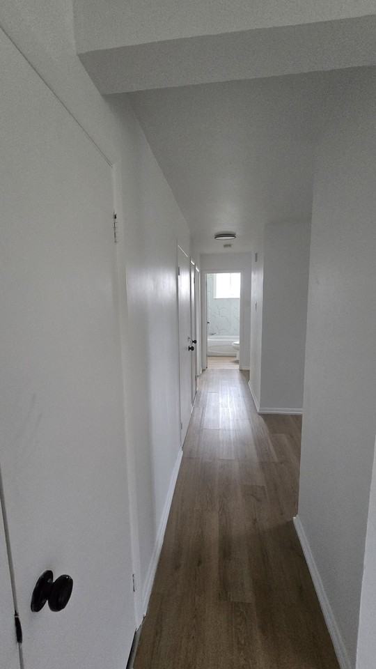 9 Connaught Ave #2 - Photo 3 of 14