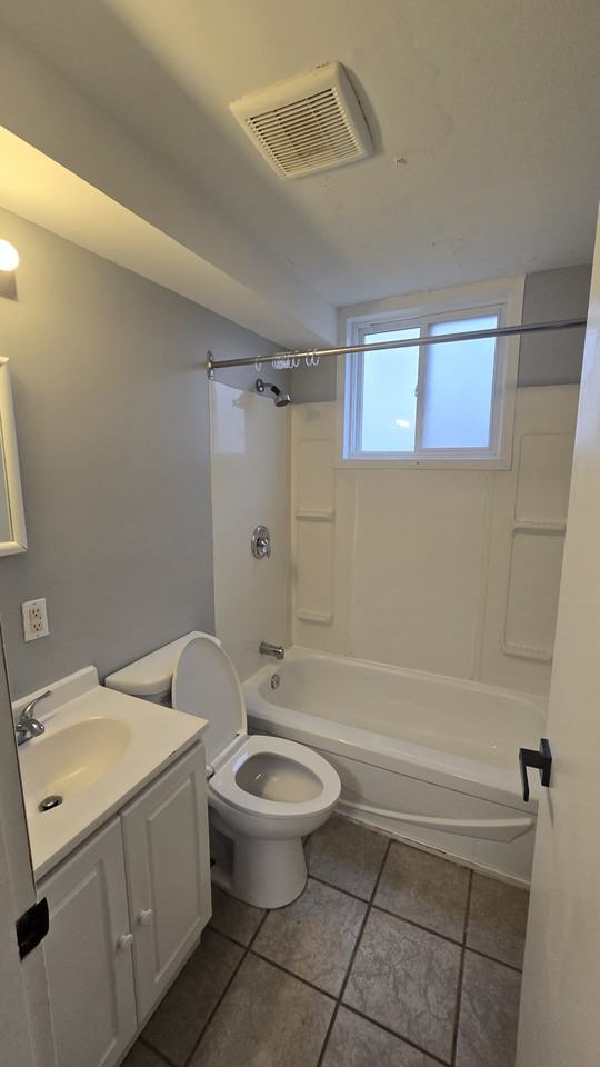 9 Connaught Avenue #3 - Photo 6 of 11