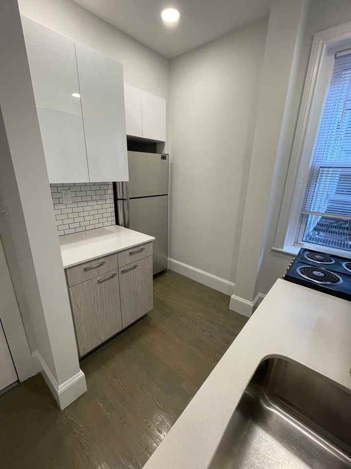 115 Park Drive - Photo 2 of 7