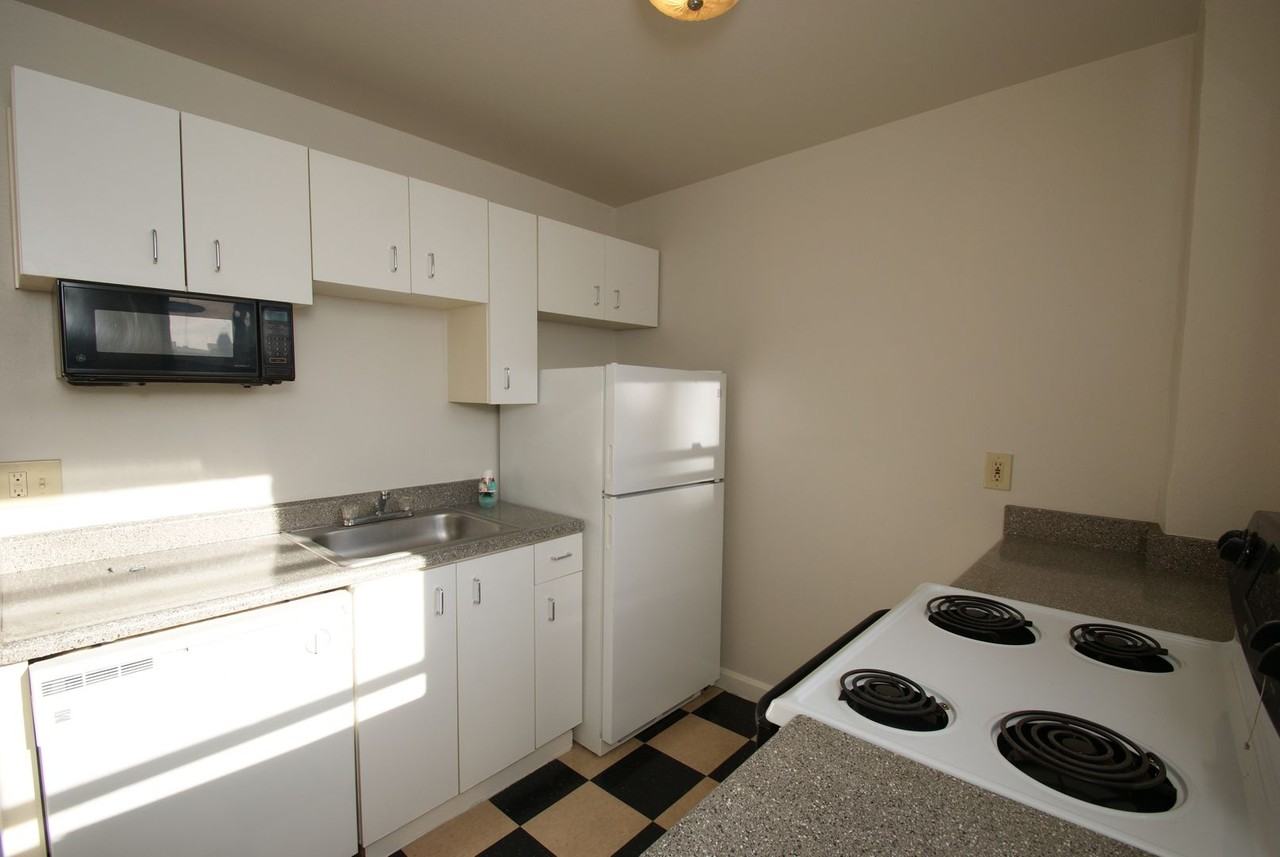 Watermarke Apartments - Photo 6 of 22