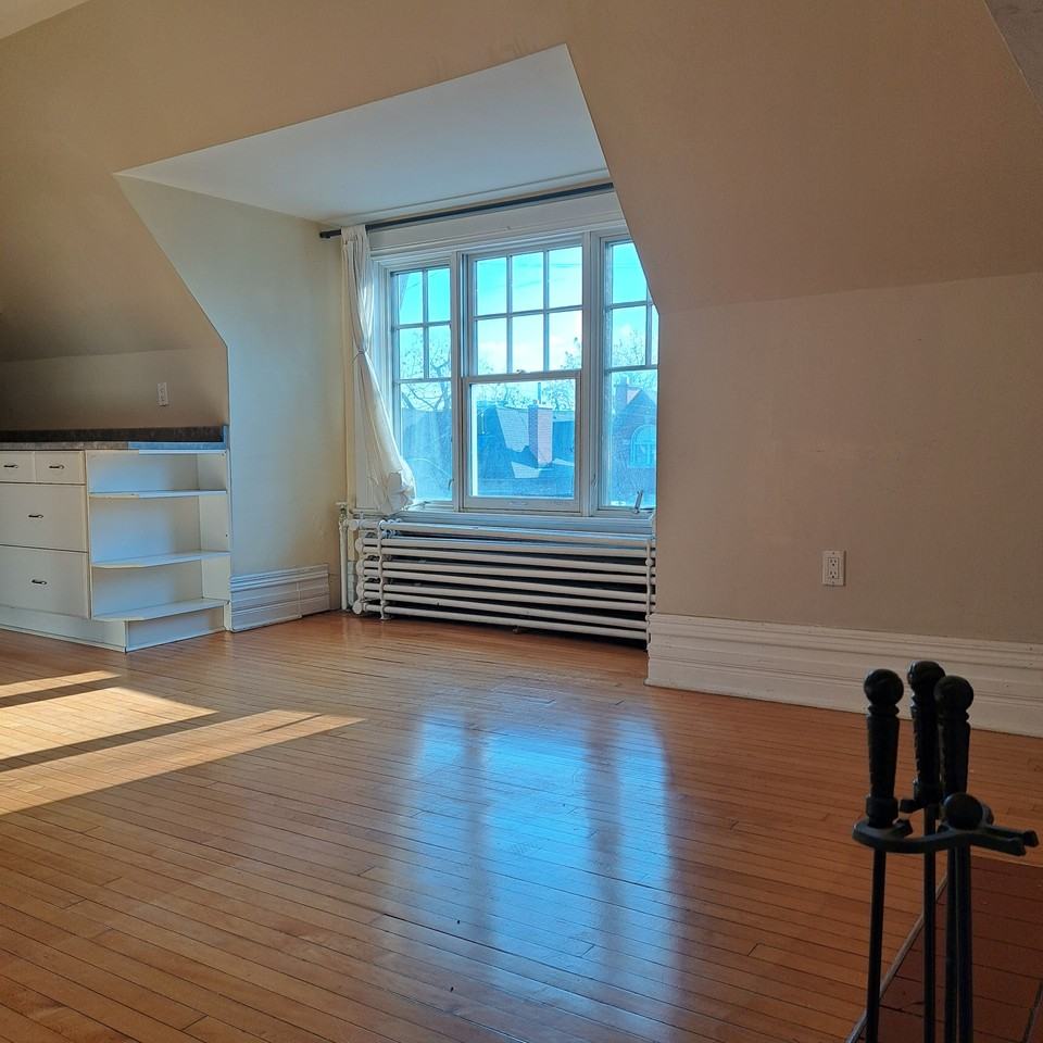 25 Delaware Avenue #3 - Photo 4 of 18