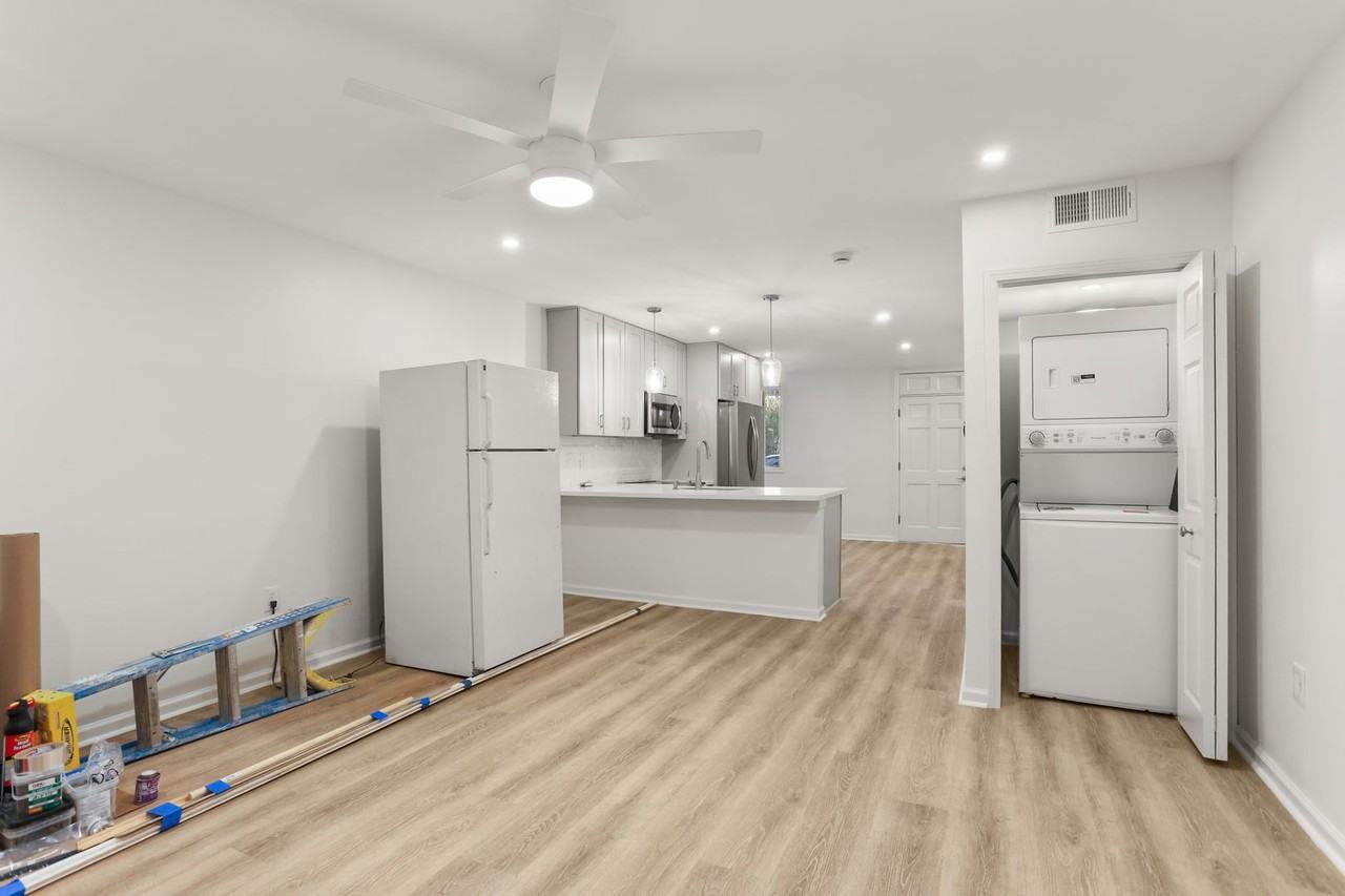 1632 Fourth Street #2 - Photo 5 of 10