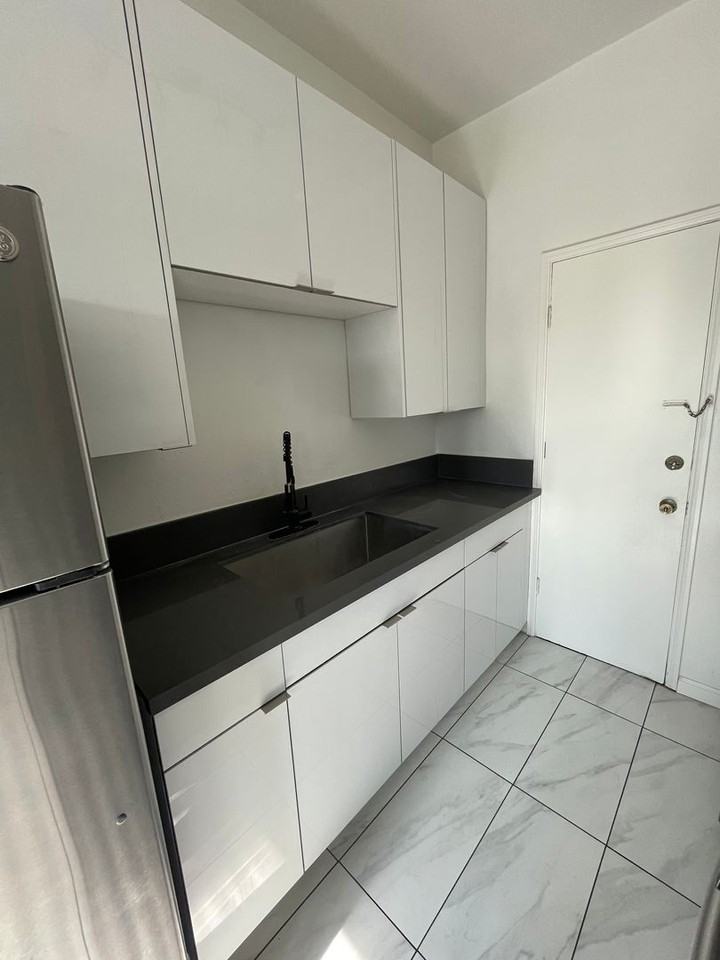 Chateau Lily - Chateau Lily LLC - Photo 4 of 15