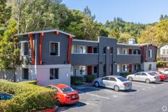 215 Bayview St - Photo 1 of 1