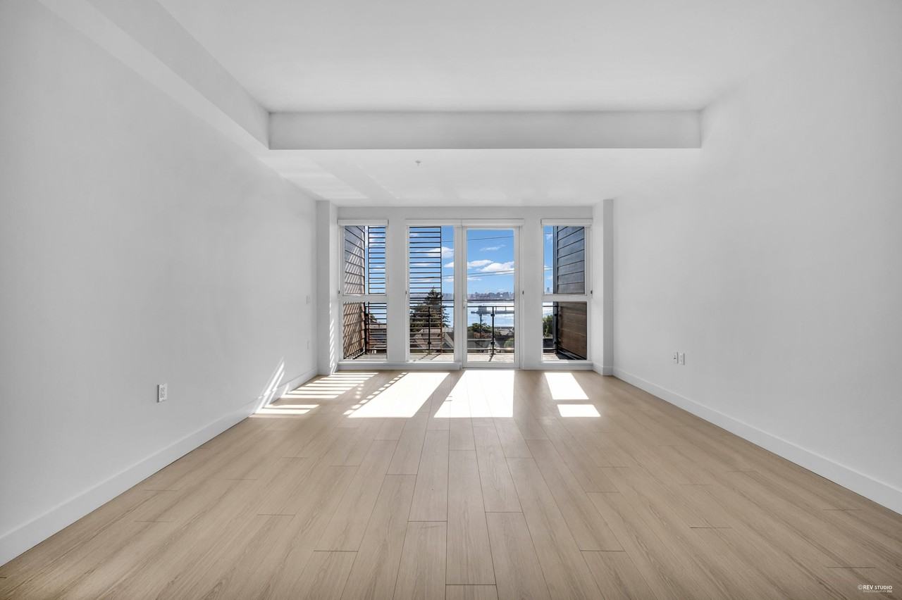 422 East 3rd Street #407 - Photo 6 of 25