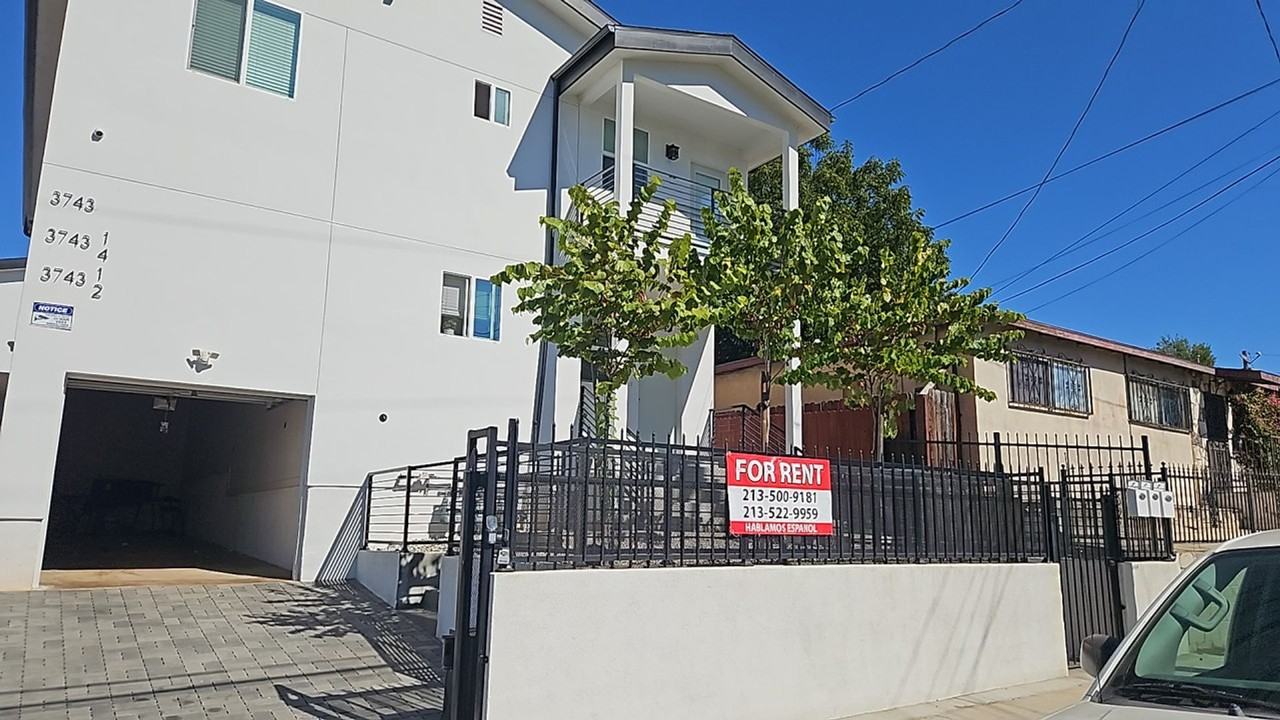 LANFRANCO(3743) - Photo 4 of 50